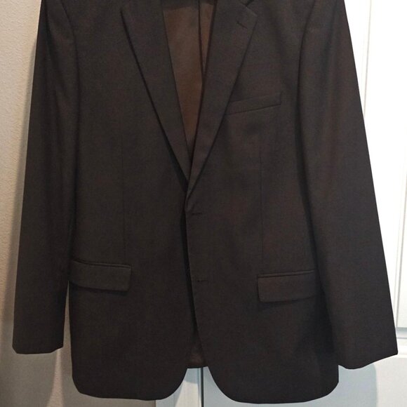 Valenti Uomo Suit 2 pc 42L x 36x32 pants Brown - Picture 2 of 9